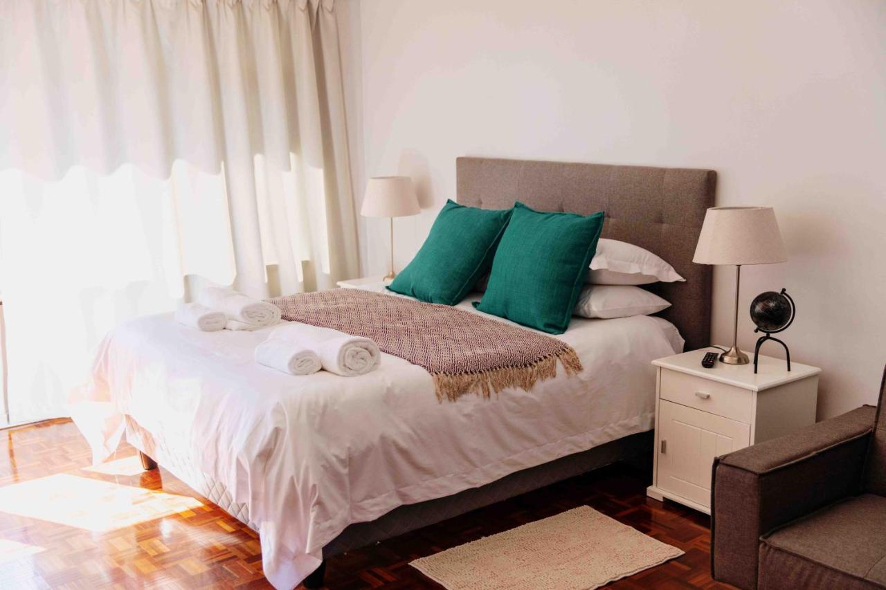 Camborne Holiday Apartments Cape Town Bagian luar foto