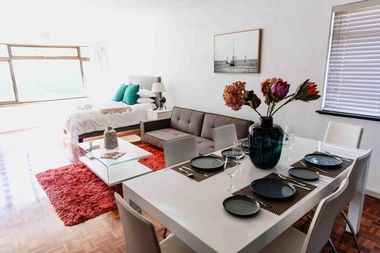 Camborne Holiday Apartments Cape Town Bagian luar foto
