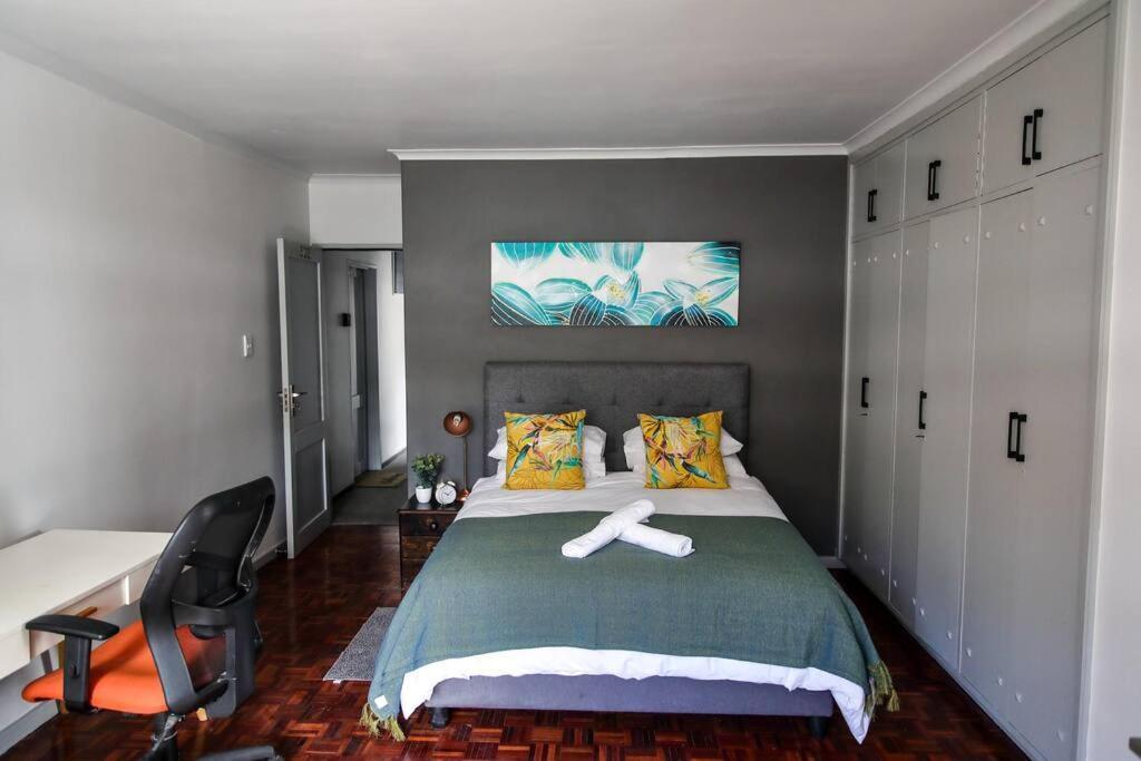 Camborne Holiday Apartments Cape Town Bagian luar foto