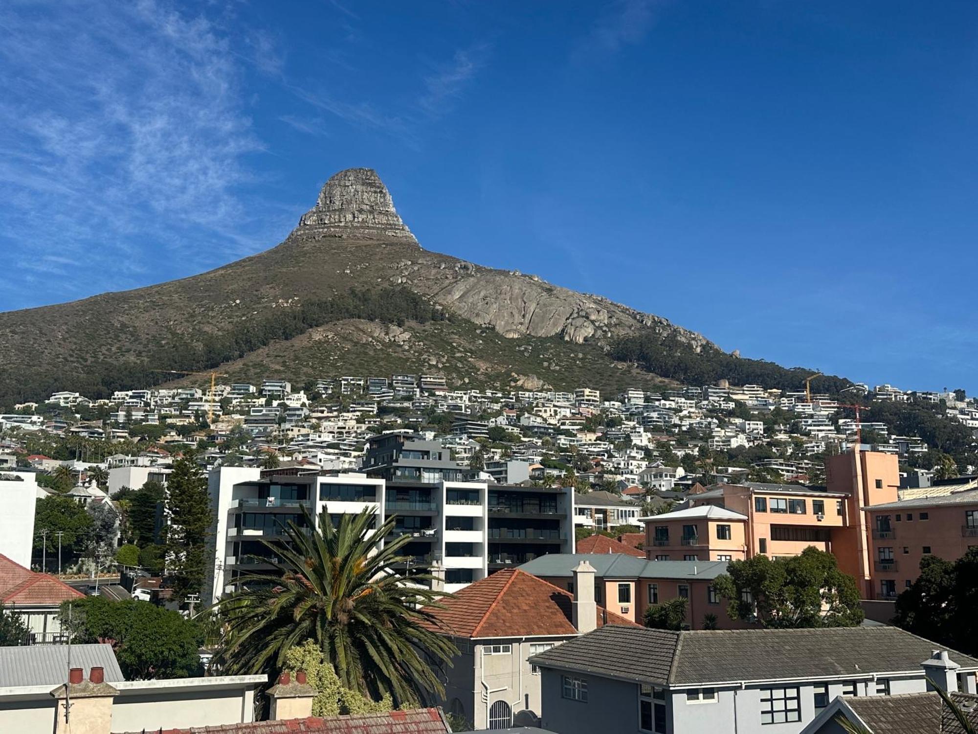 Camborne Holiday Apartments Cape Town Bagian luar foto